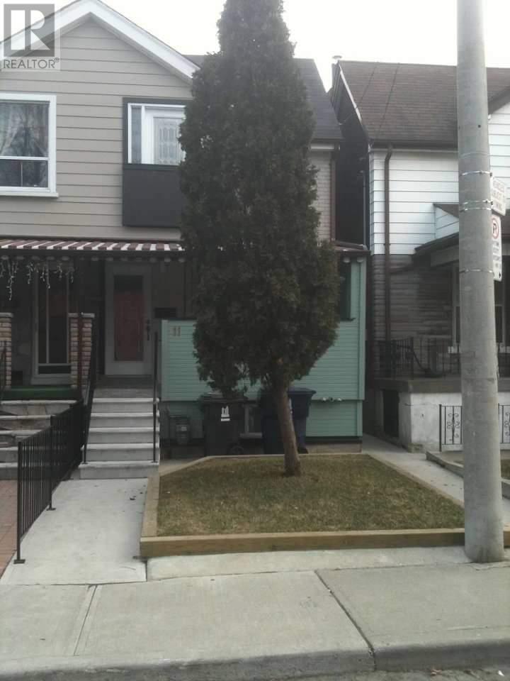 11 Lumbervale Avenue, Toronto, ON, M6H 1C7