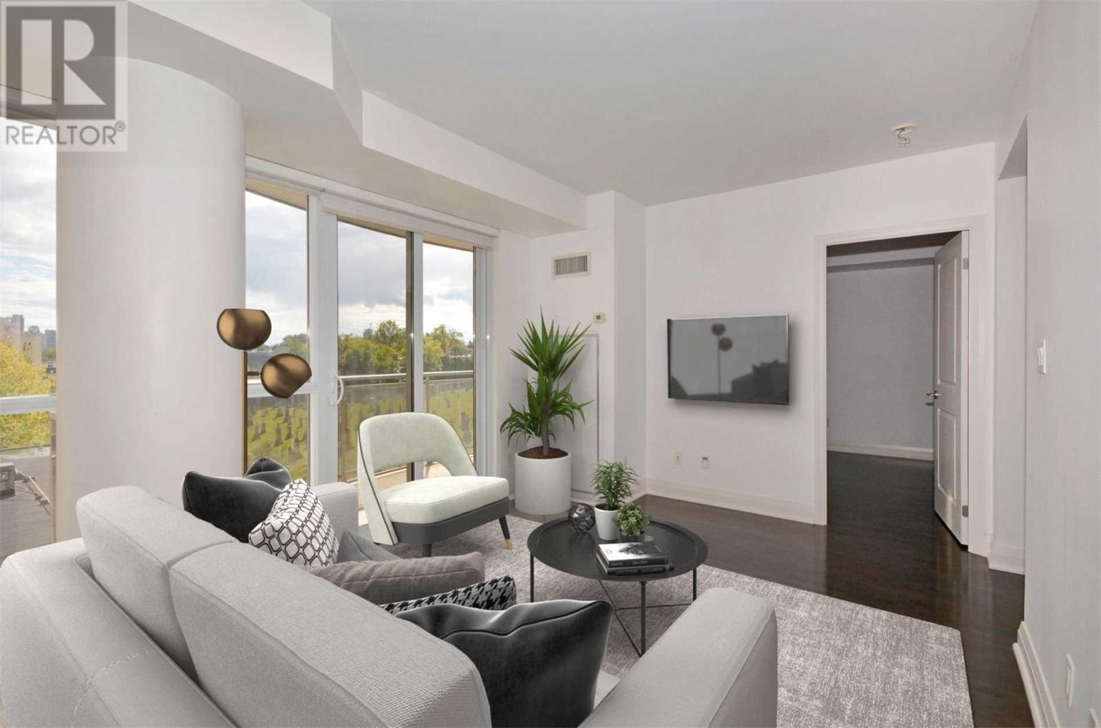 #406 -1430 Yonge St  