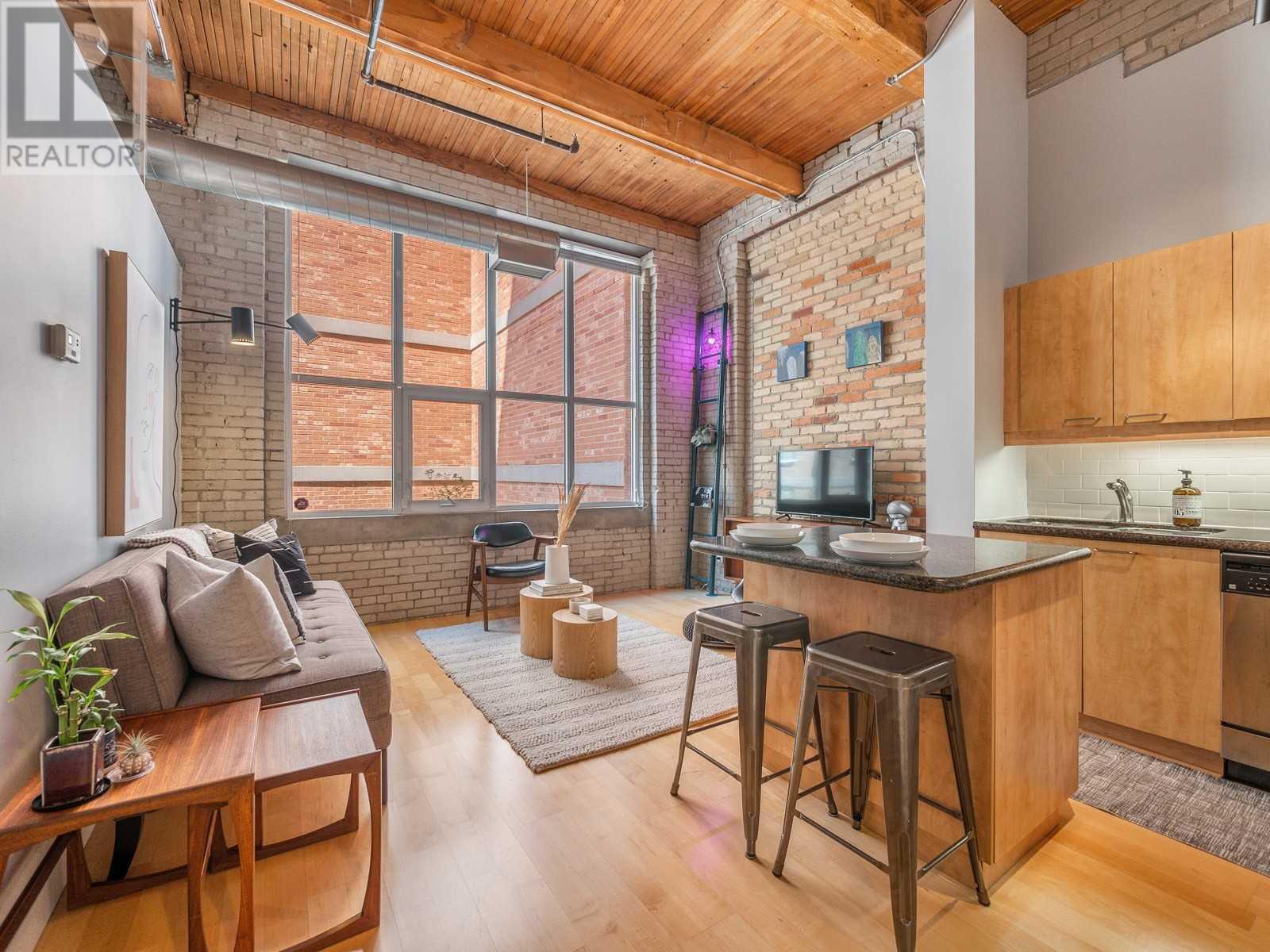 228-955 Queen Street West, Toronto, ON, M6J 3X5