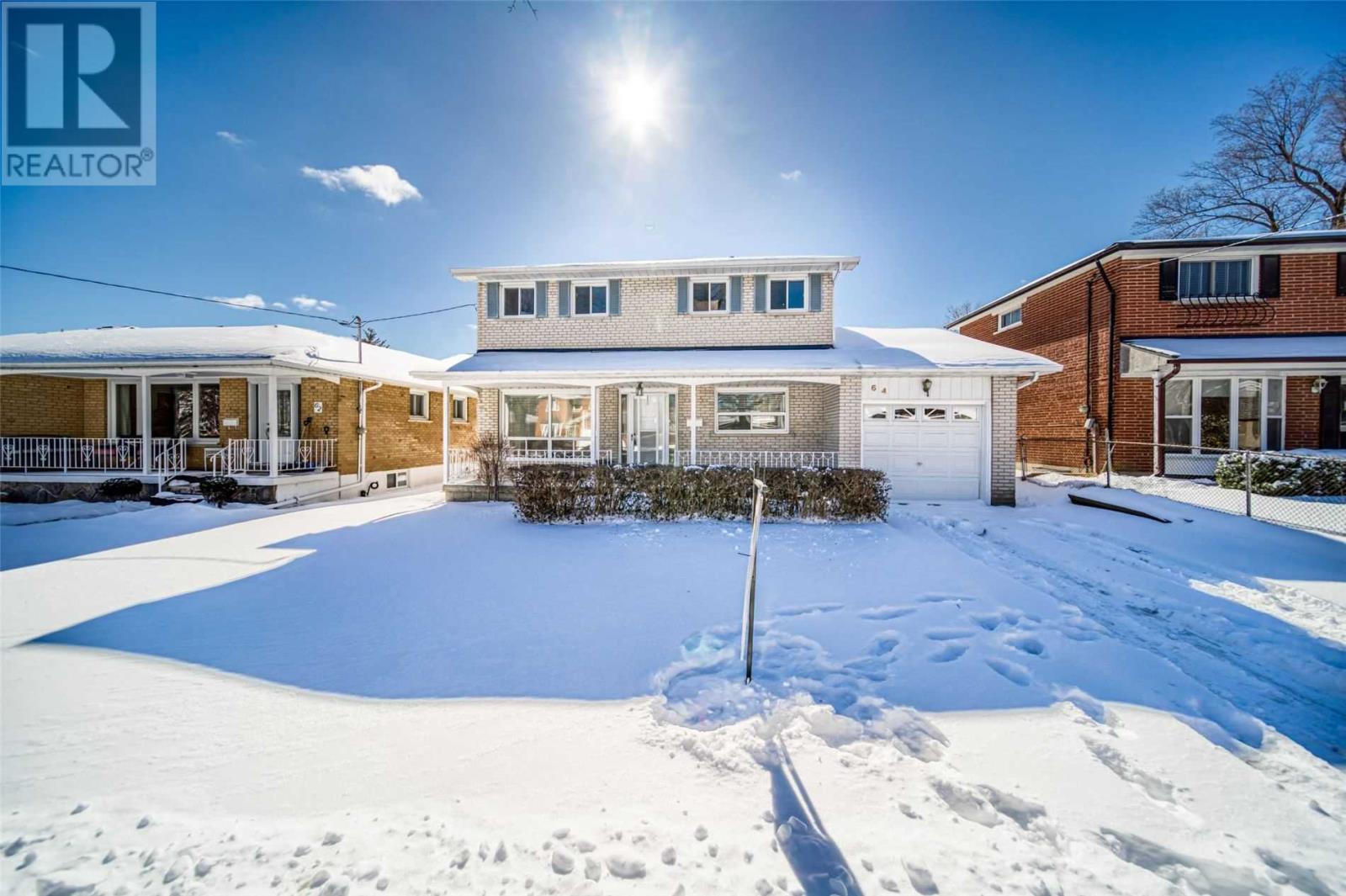 64 Corning Road, Toronto, ON, M2J 2M1