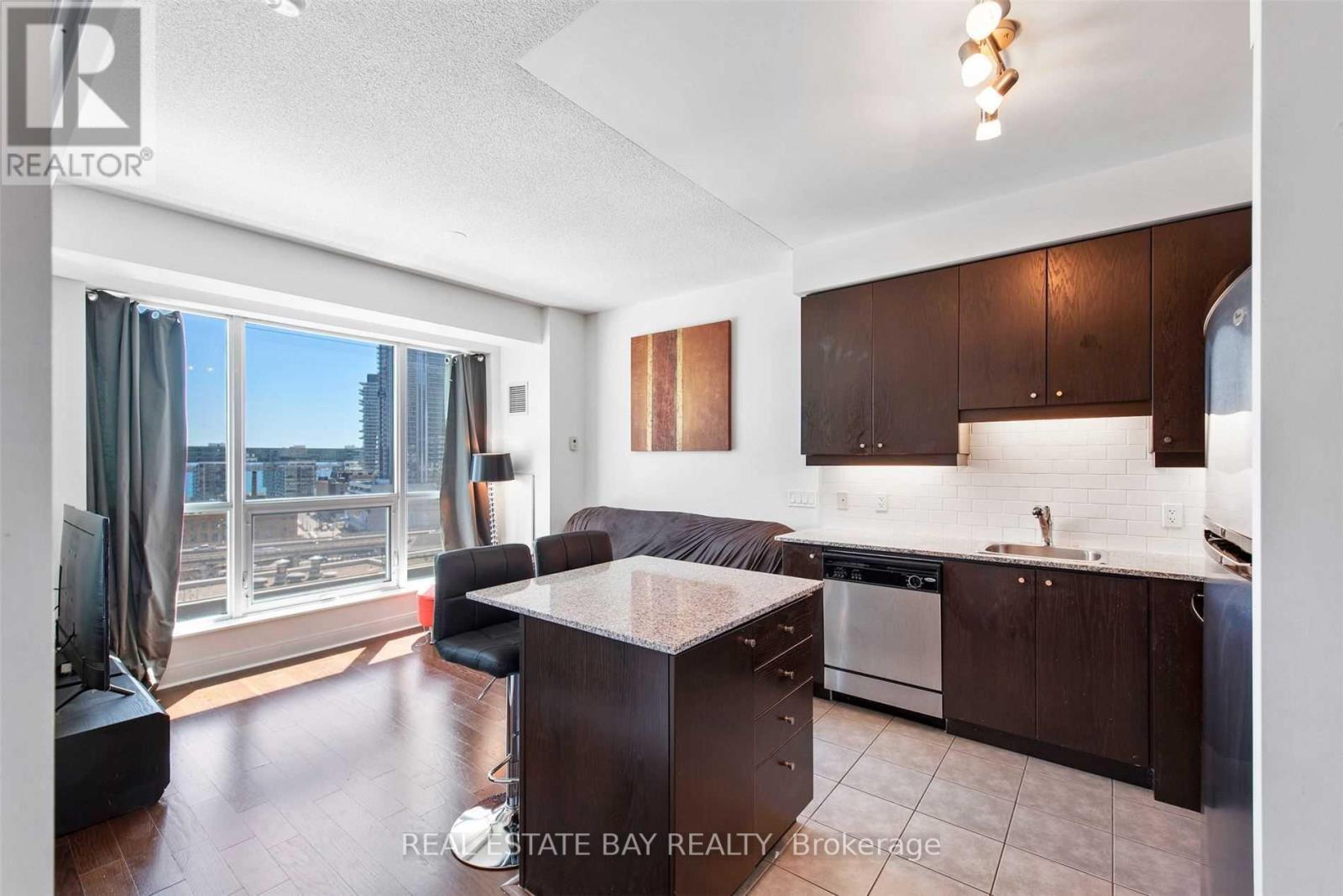 1301-38 The Esplanade, Toronto, ON, M5E 1A5