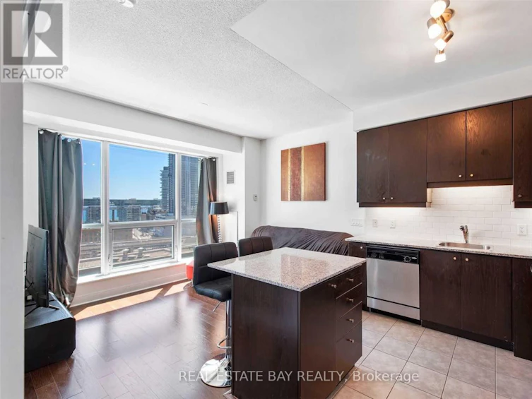 1301-38 The Esplanade, Toronto, ON, M5E 1A5