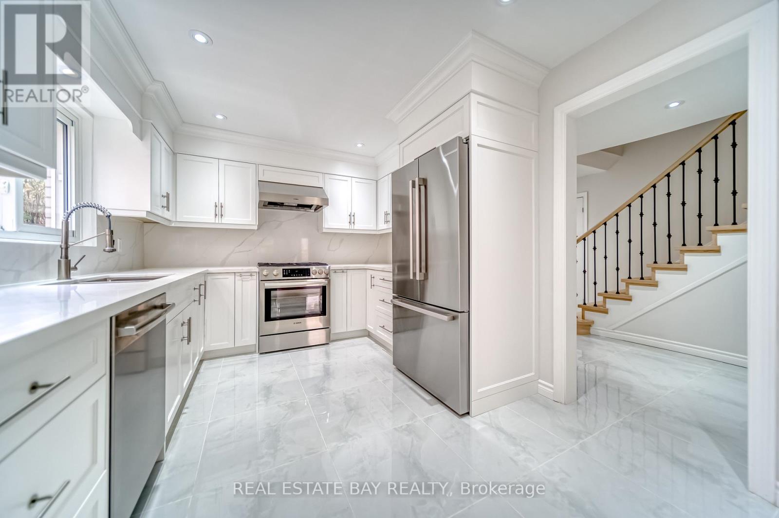 55 Chipwood Crescent, Toronto, ON, M2J 3X6