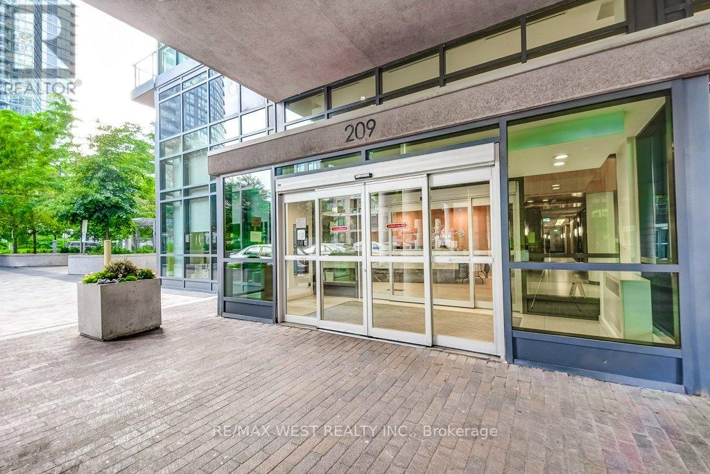 860-209 Fort York Boulevard, Toronto, ON, M5V 4A1