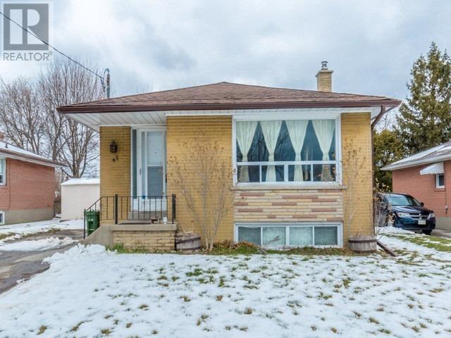 48 Medina Cres  