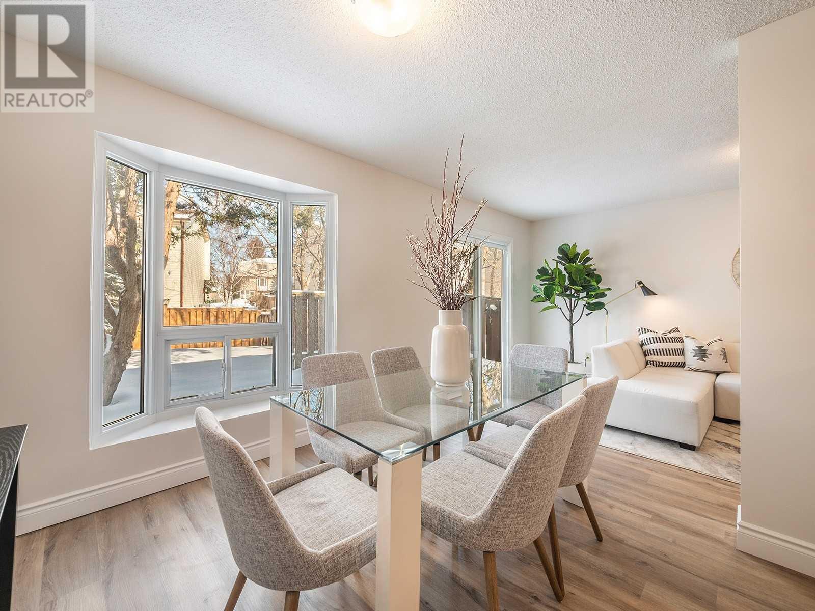 12 Sadlee Cove Crescent, Toronto, ON, M1V 1Y4