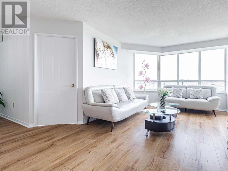 627-3 Greystone Walk Drive, Toronto, ON, M1K 5J4