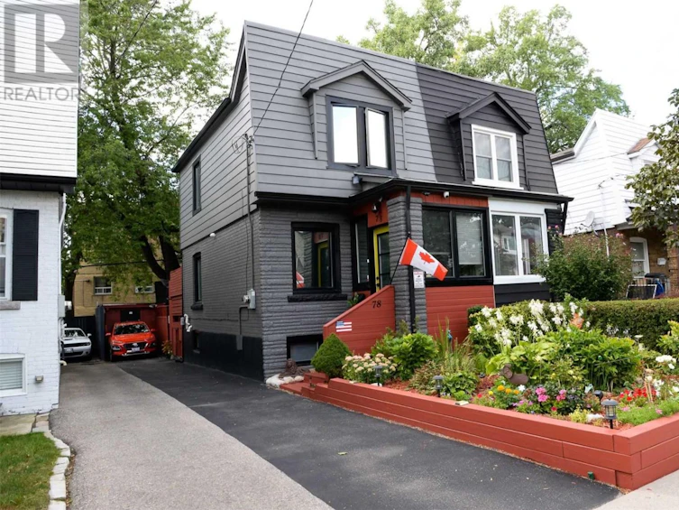 78 Hiltz Avenue, Toronto, ON, M4L 2N5