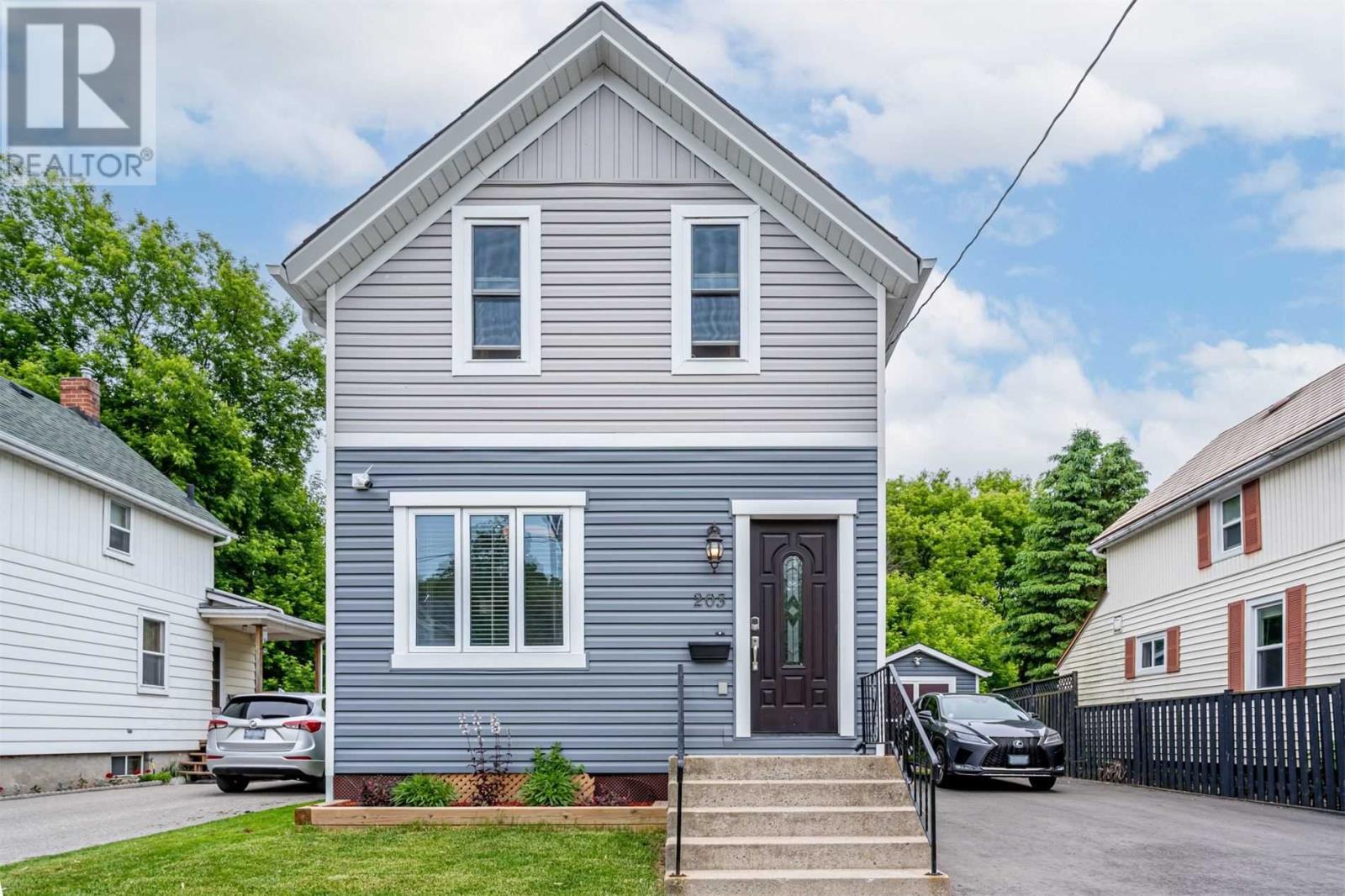 203 Court Street, Oshawa, ON, L1H 4W6