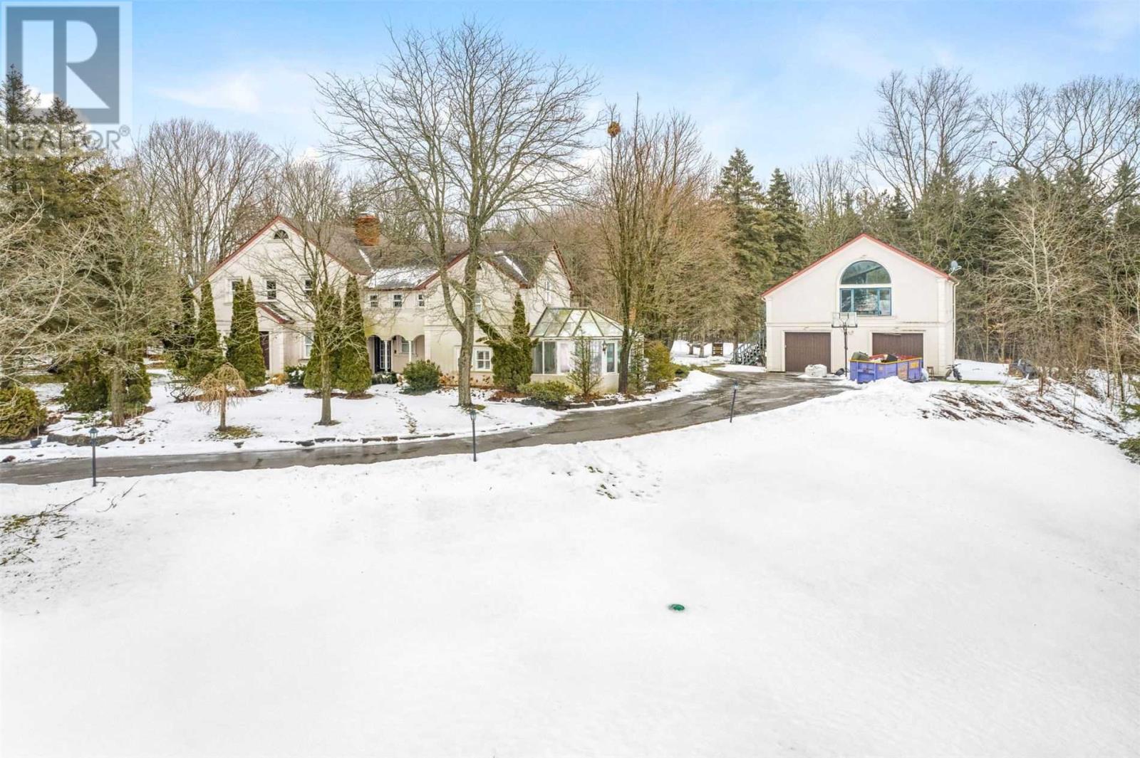 29 Mansfield Park Court, Scugog, ON, L9L 2B5