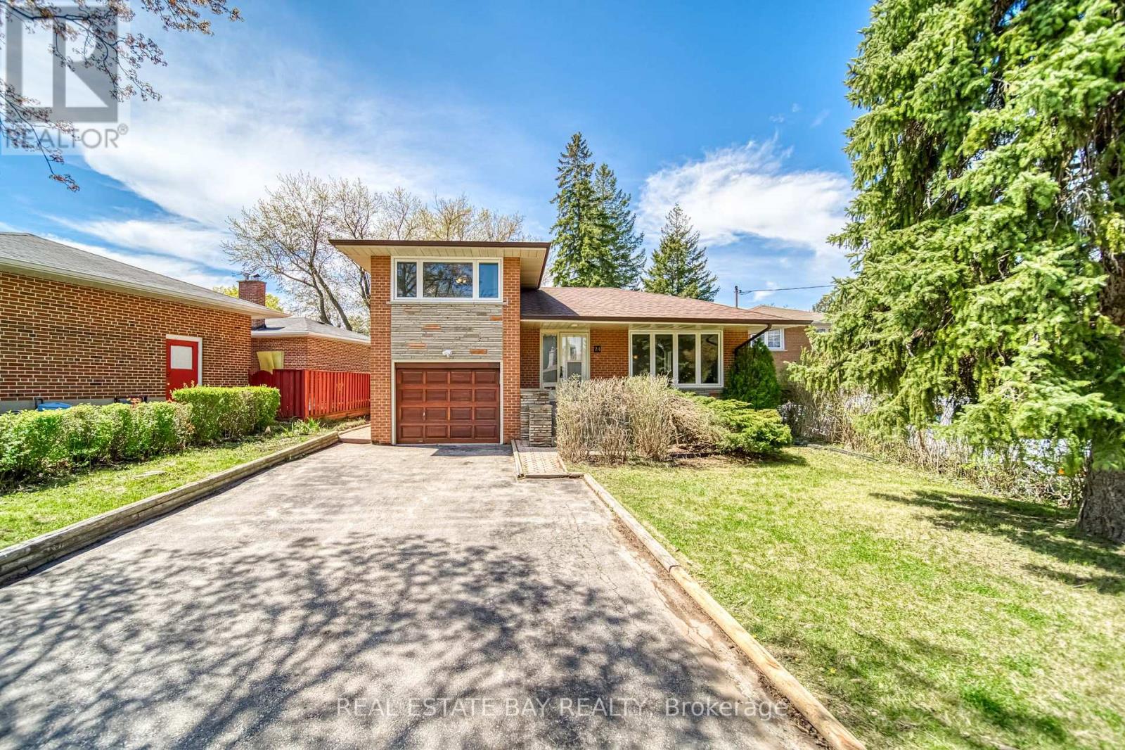 24 Cheyenne Drive, Toronto, ON, M1J 2Y6