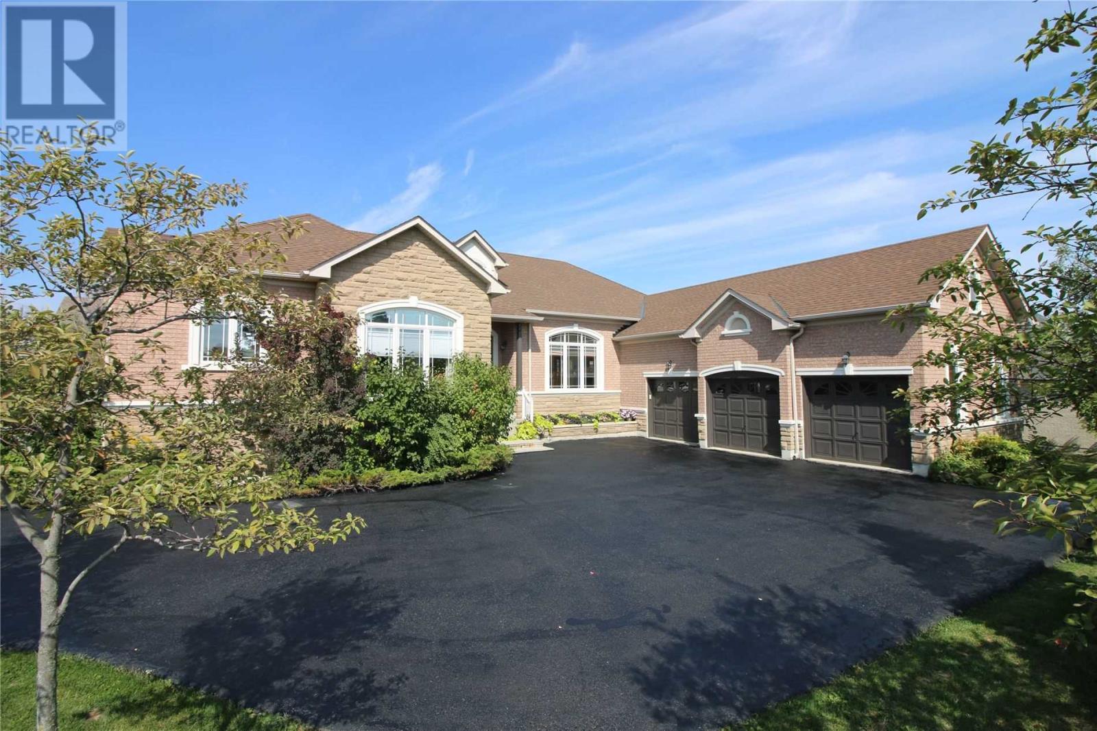 53 Duncton Wood Cres  