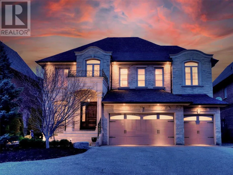 162 19th Avenue, Richmond Hill, ON, L4E 3P6