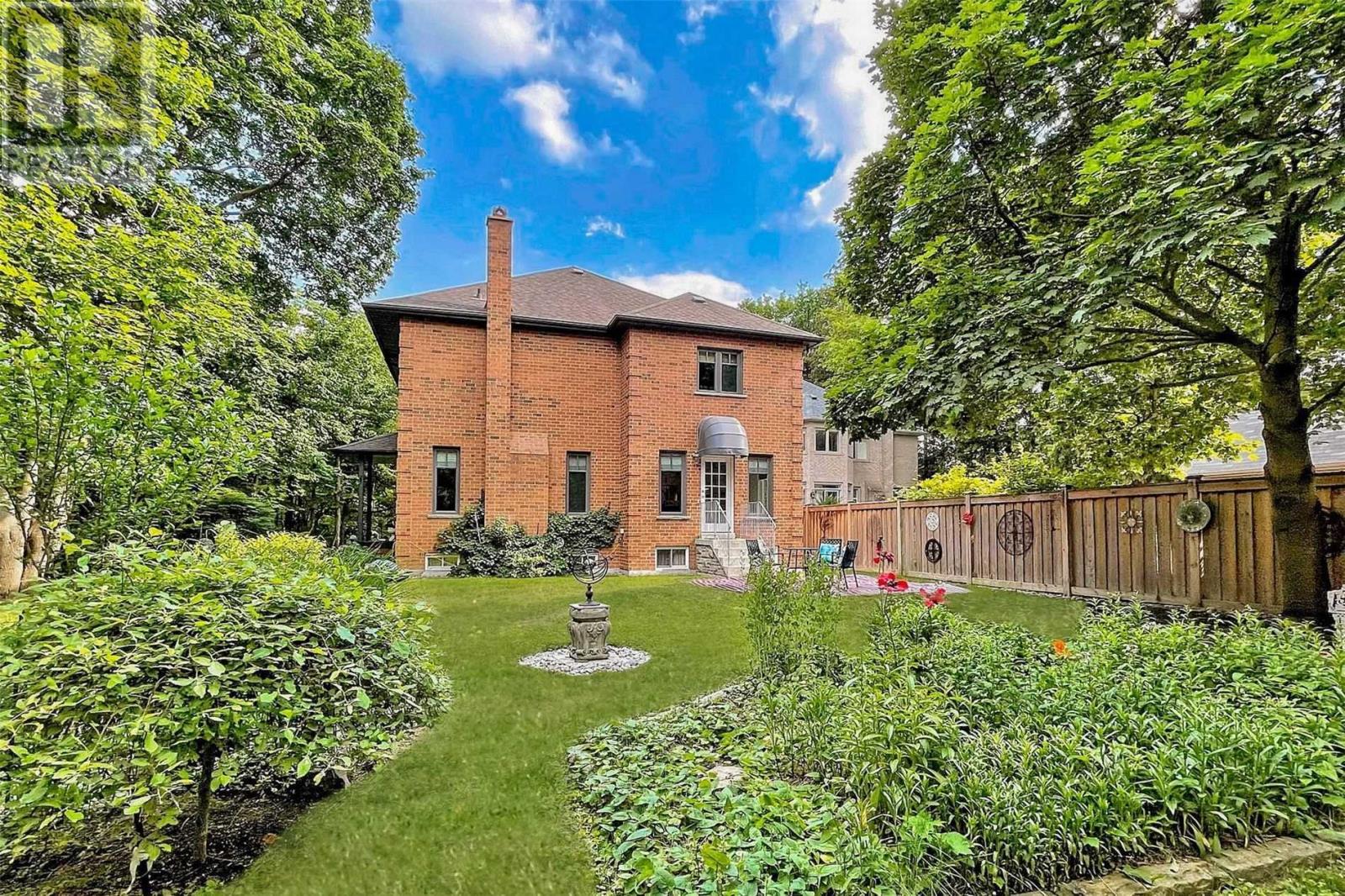 88 Birch Avenue, Richmond Hill, ON, L4C 6C7