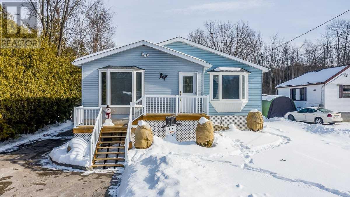 23155 Lakeridge Road, Brock, ON, L0E 1E0