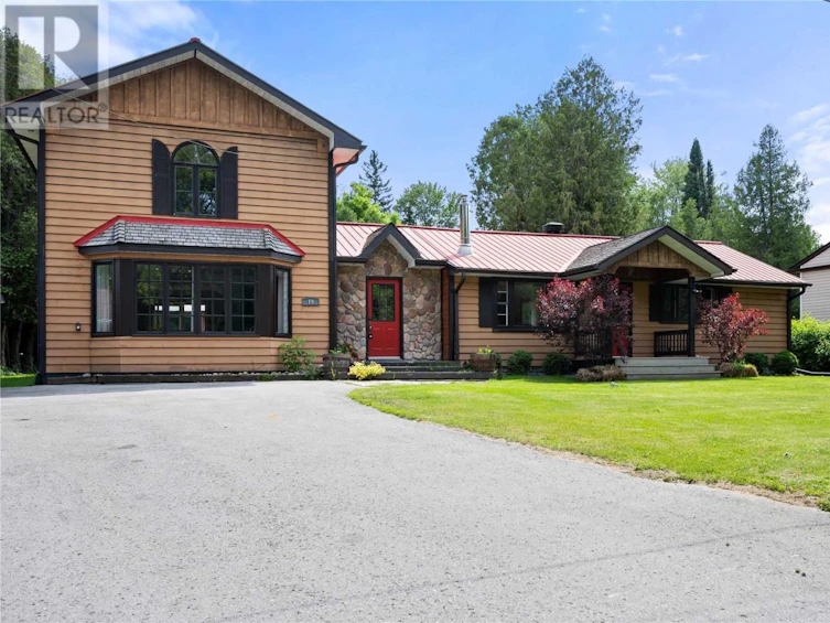 19 Johnston Street, Georgina, ON, L0E 1N0