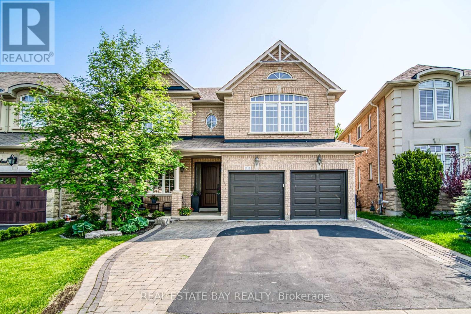 521 Mavrinac Boulevard, Aurora, ON, L4G 0H7