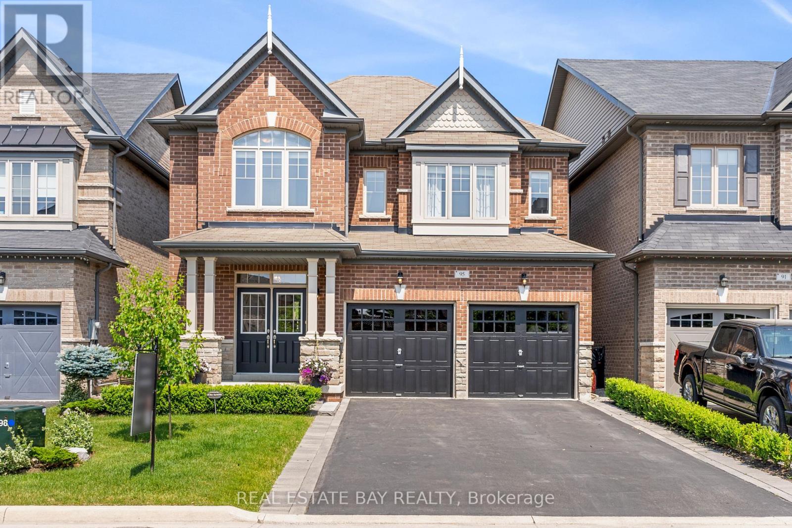 95 Card Lumber Crescent, Vaughan, ON, L4H 3N5