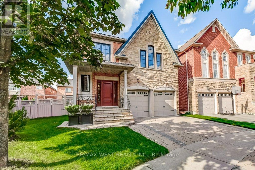 60 Gannett Drive, Richmond Hill, ON, L4E 0G2