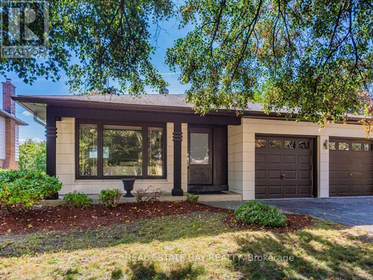 51 Royal Orchard Boulevard, Markham, ON, L3T 3C7
