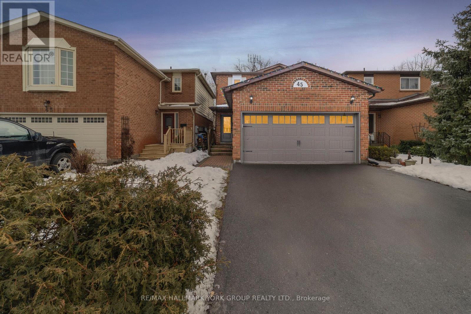 45 Coventry Court, Richmond Hill, ON, L4C 8B9