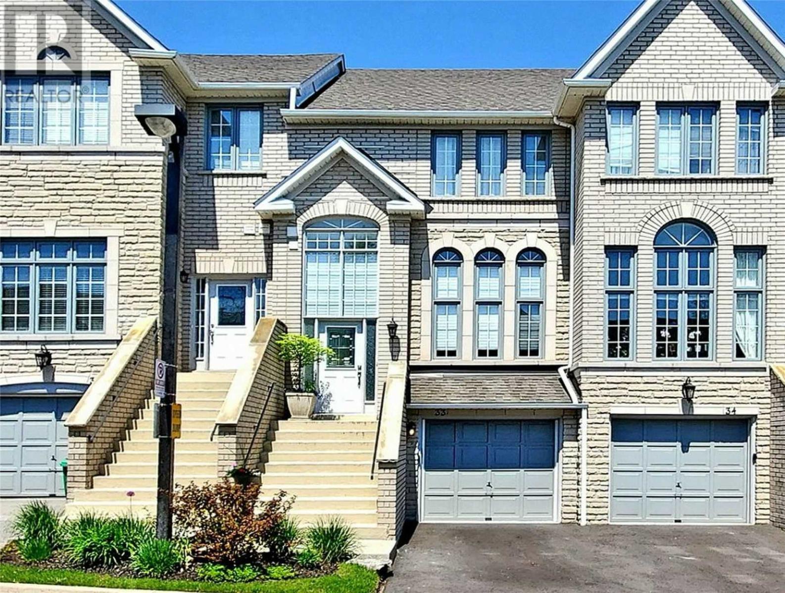 33-5525 Palmerston Cres  