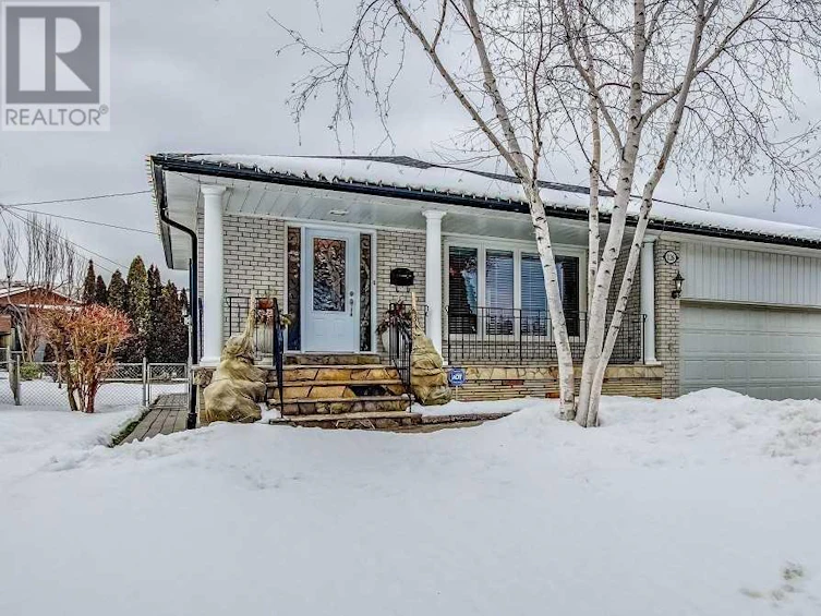 126 Allanhurst Drive, Toronto, ON, M9A 4K6