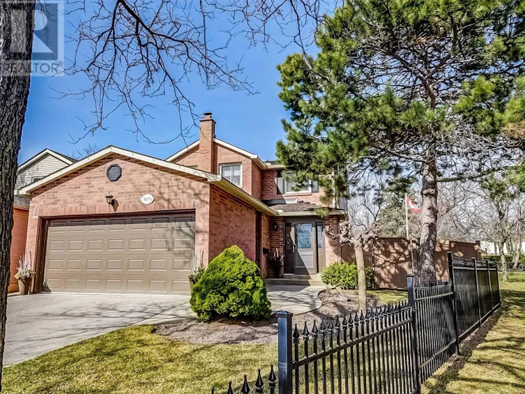 3073 Keynes Crescent, Mississauga, ON, L5N 2Z9