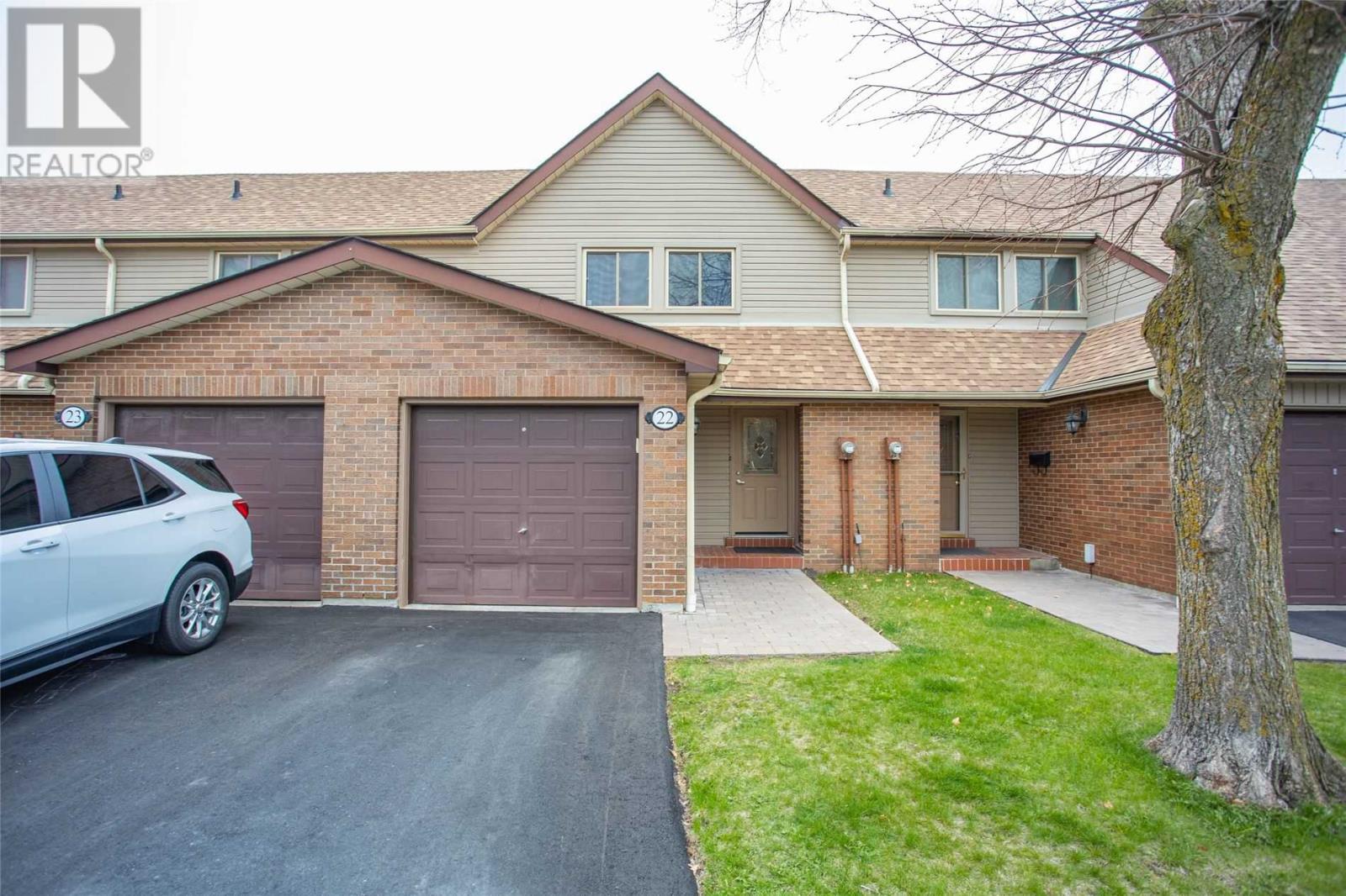 22-2617 Windwood Drive, Mississauga, ON, L5N 2K6