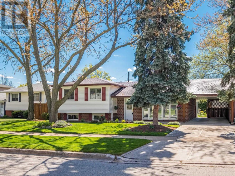 1214 Nottingham Avenue, Burlington, ON, L7P 2R6