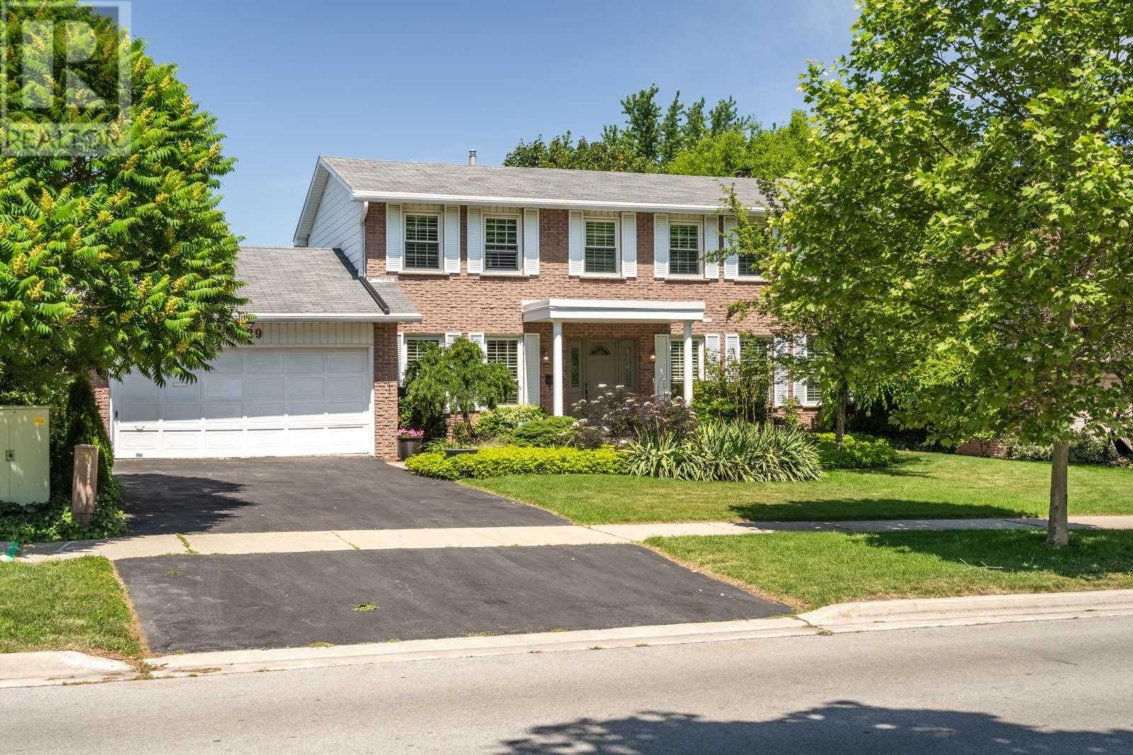 2029 Kern's Road, Burlington, ON, L7P 3J2