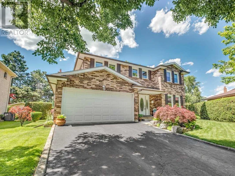 2273 St. Ann's Court, Oakville, ON, L6L 5V7