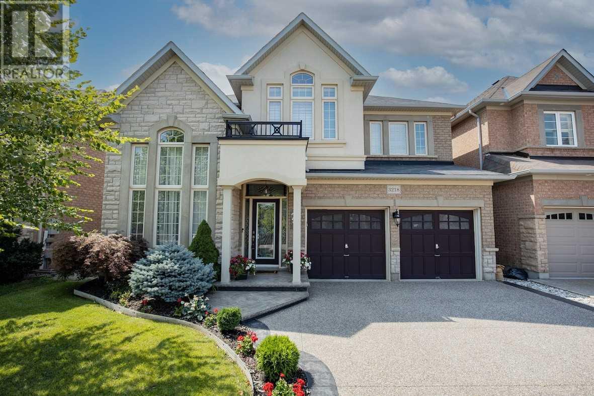 3218 Sorrento Crescent, Burlington, ON, L7M 0N4