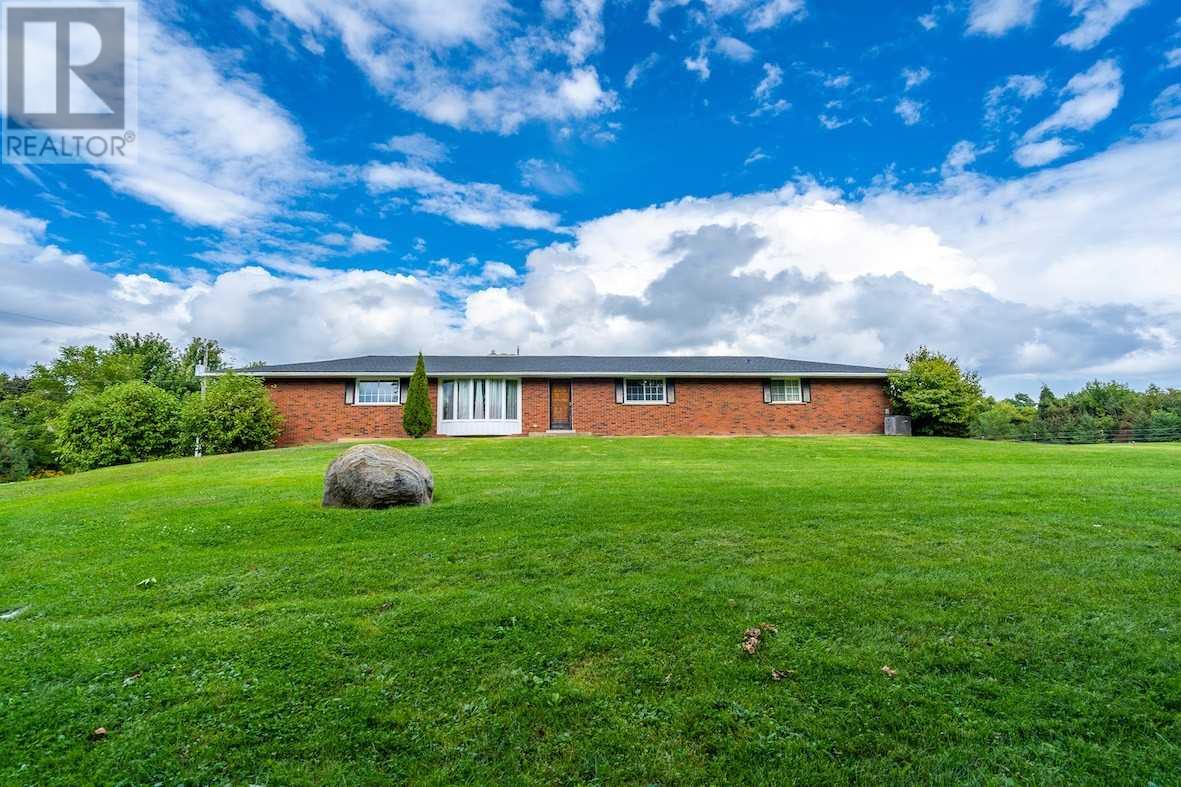 4223 Cedar Springs Road, Burlington, ON, L7P 0P6
