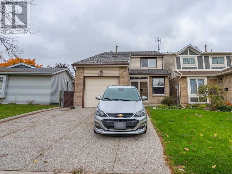 2275 Middlesmoor Crescent, Burlington, ON, L7P 3X3