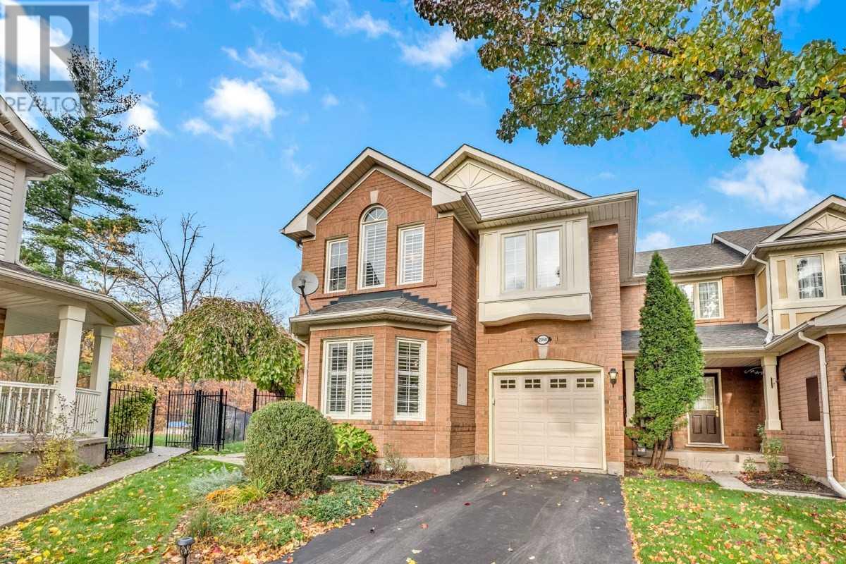2058 Broadleaf Crescent, Burlington, ON, L7L 6S4
