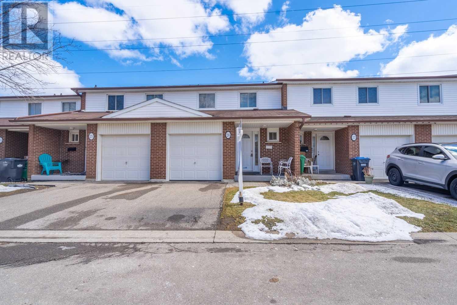 26-2380 Bromsgrove Road, Mississauga, ON, L5J 4E6