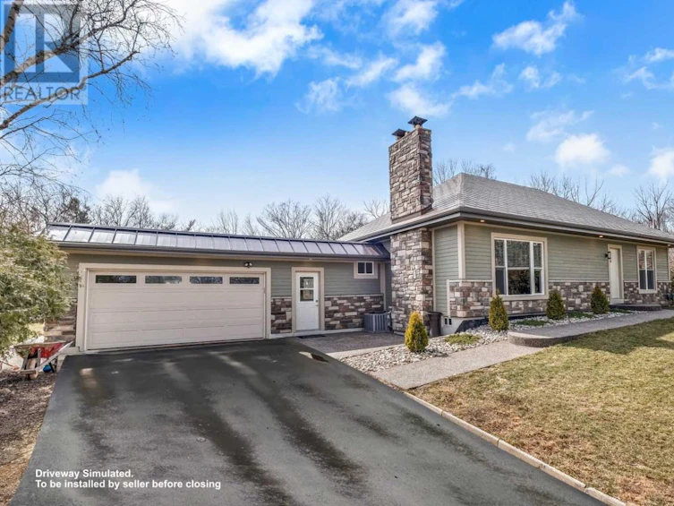 1724 Waterdown Road, Burlington, ON, L7P 5A1