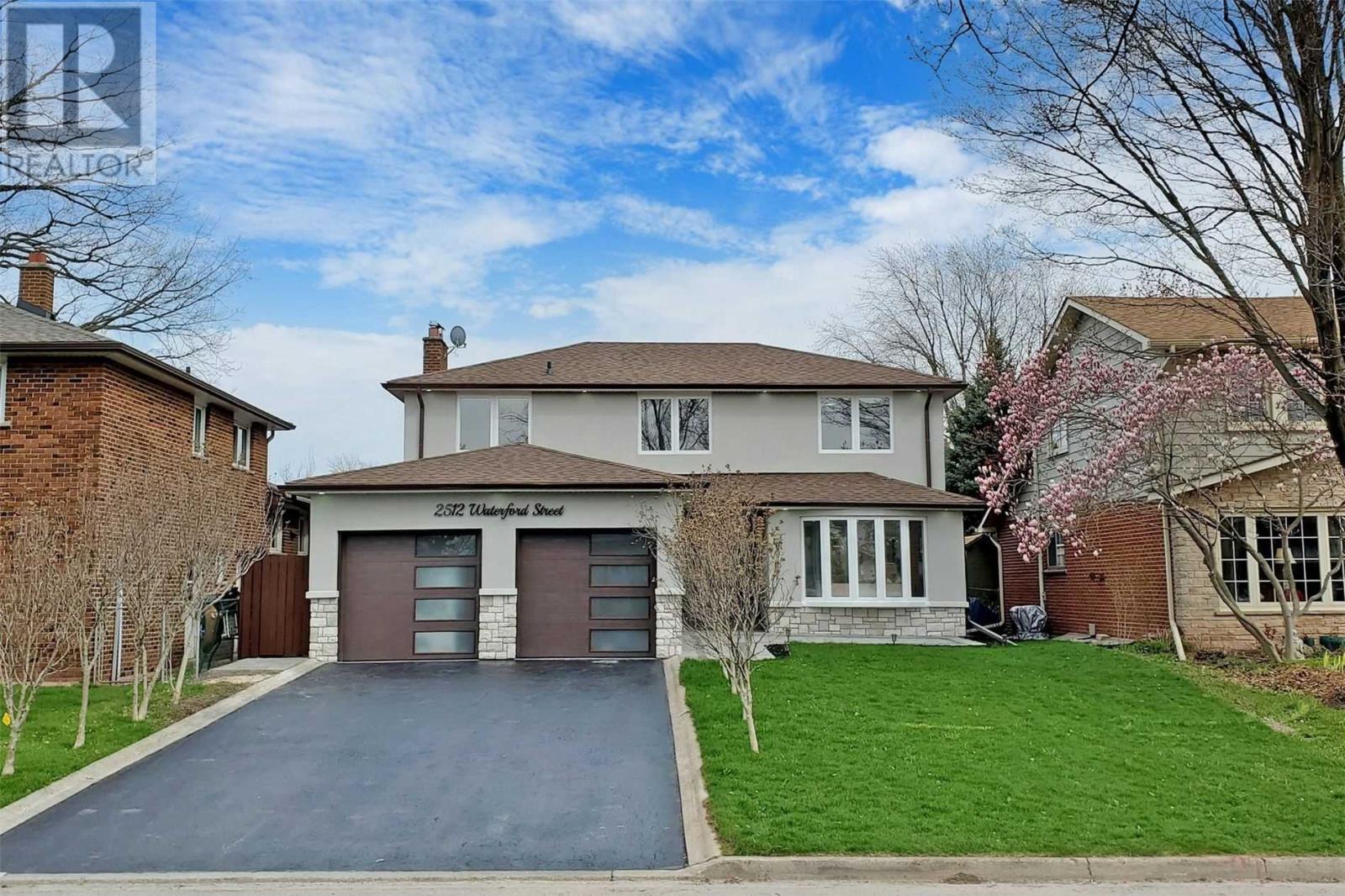 2512 Waterford Street, Oakville, ON, L6L 5E6