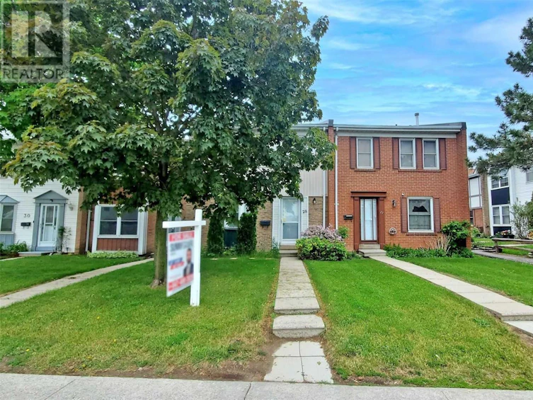 28-1020 Central Park Drive, Brampton, ON, L6S 3J5