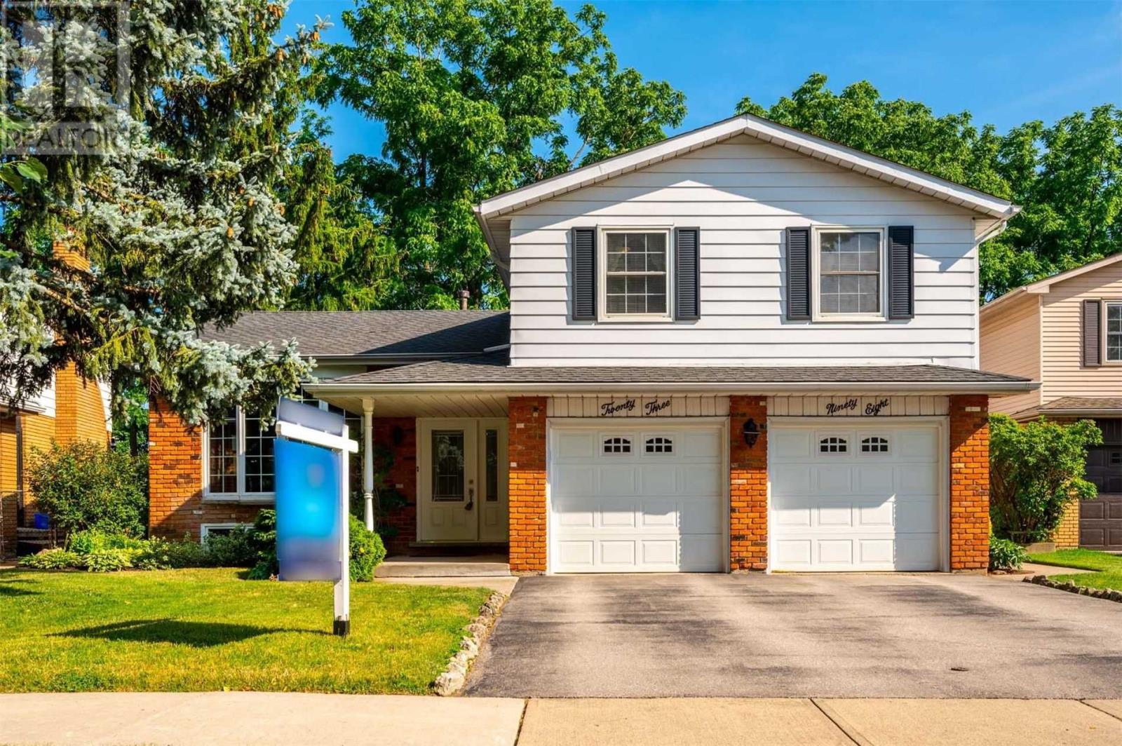 2398 Lambeth Avenue, Burlington, ON, L7P 3G2