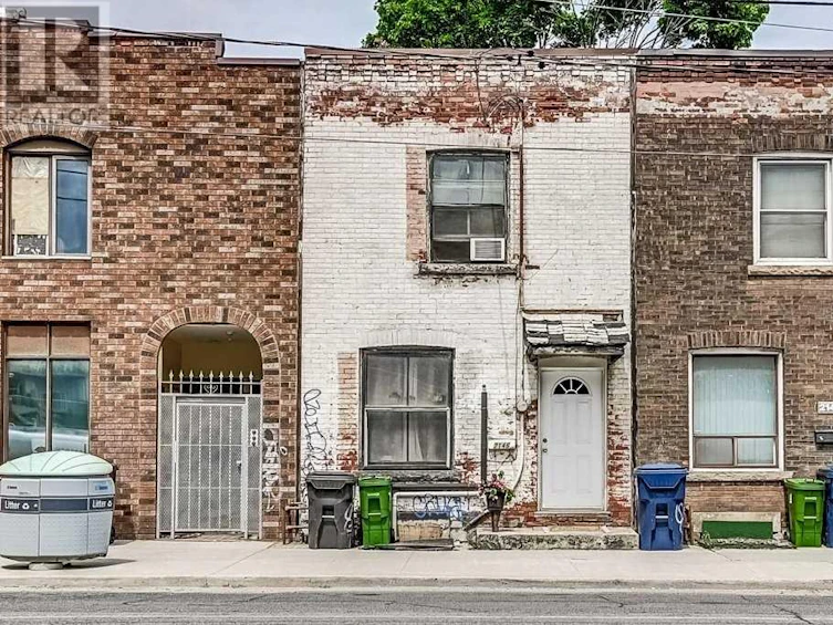 2146 Dundas Street West, Toronto, ON, M6R 1X2