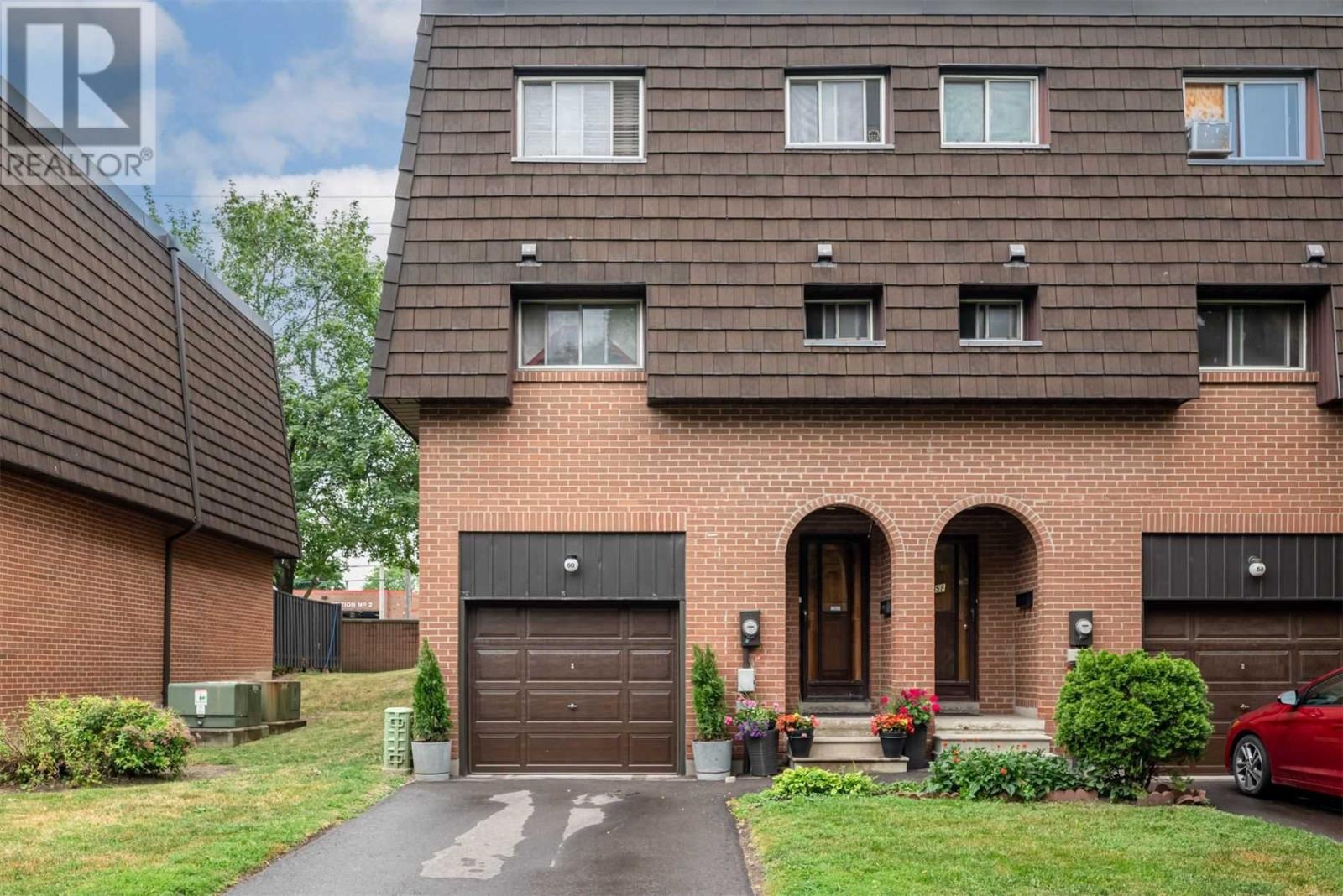 60 Darras Court, Brampton, ON, L6T 1W7
