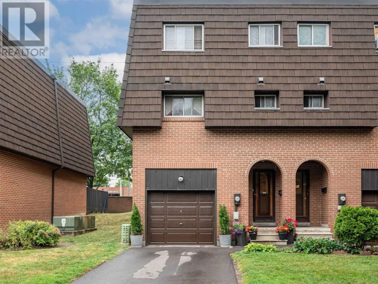60 Darras Court, Brampton, ON, L6T 1W7