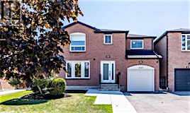 4242 Forest Fire Lane, Mississauga, ON, L4W 3P4