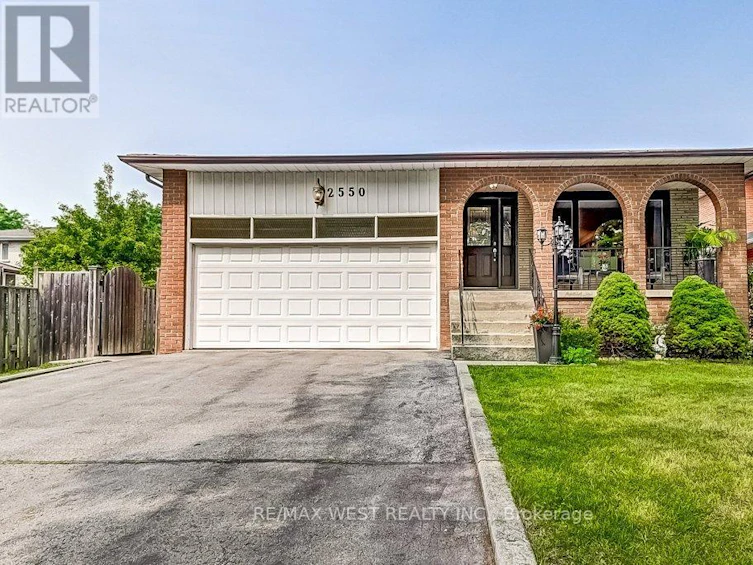 2550 Poplar Crescent, Mississauga, ON, L5J 4H3