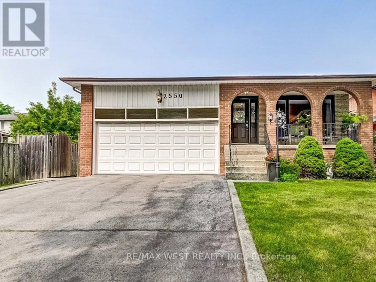2550 Poplar Crescent, Mississauga, ON, L5J 4H3