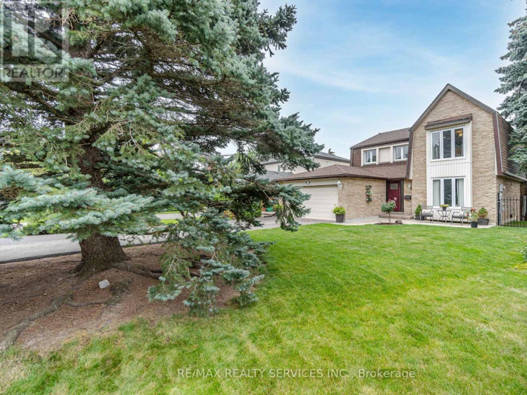 24 Madelaine Crescent, Brampton, ON, L6S 2Y9