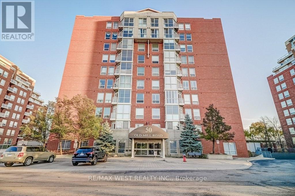 Lph2-50 Old Mill Road, Oakville, ON, L6J 7W1