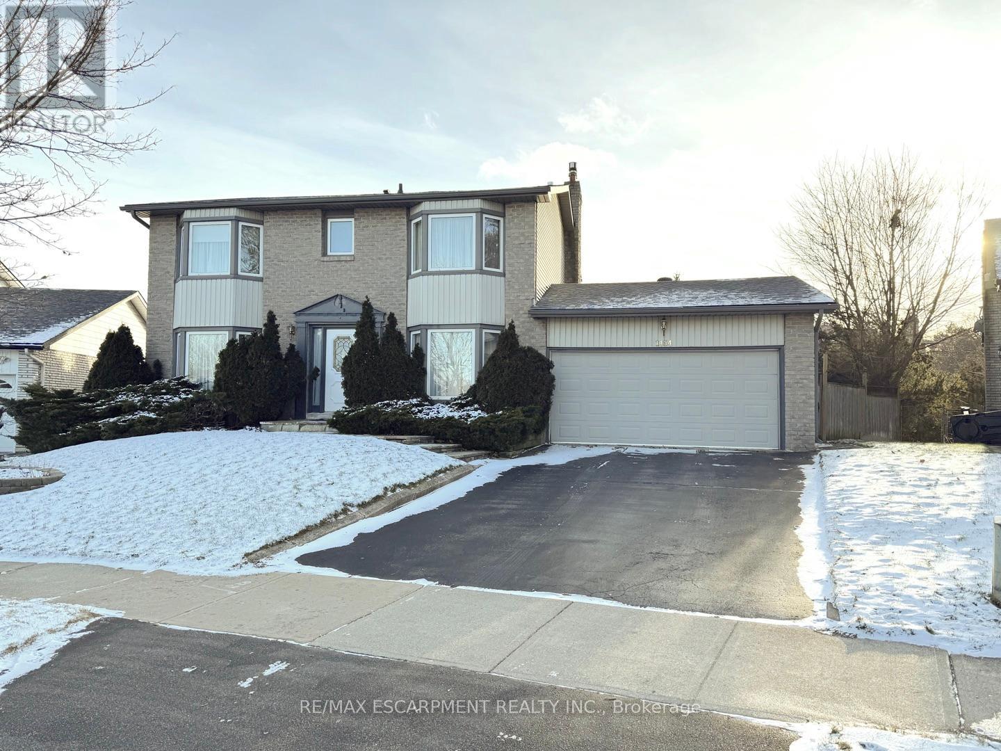 1454 Westbury Avenue, Burlington, ON, L7P 1M2